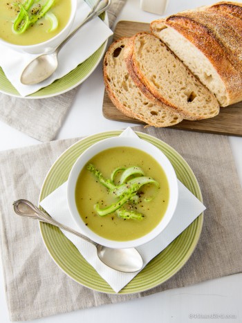 Creamy Vegan Asparagus Soup